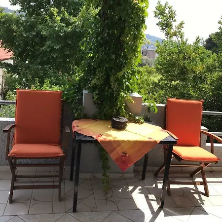 Elenis Apartment